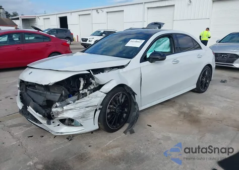 2021 Mercedes-Benz A 220 из США, поврежденный, VIN W1K3G4EB2MJ286059